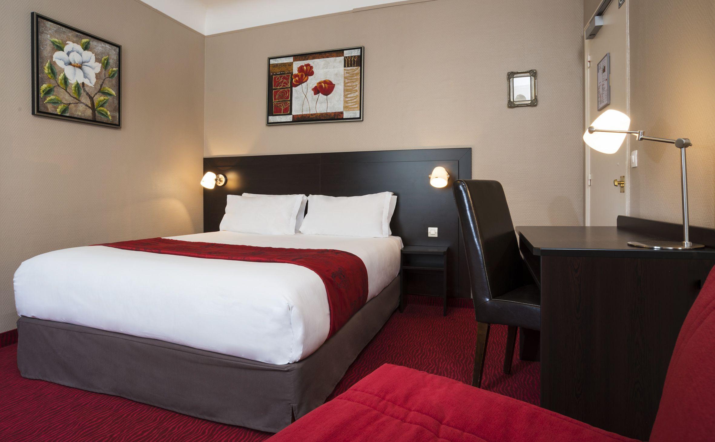 Hotel Chatillon Montparnasse 3*