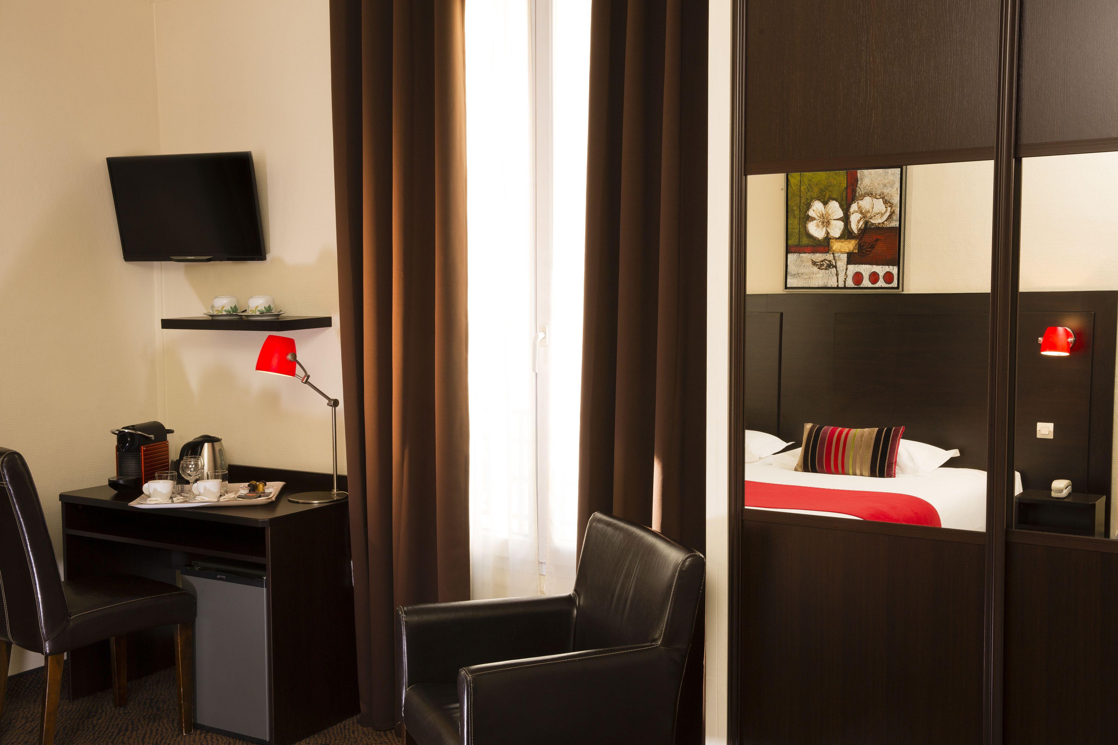 Hotel Chatillon Montparnasse Paris