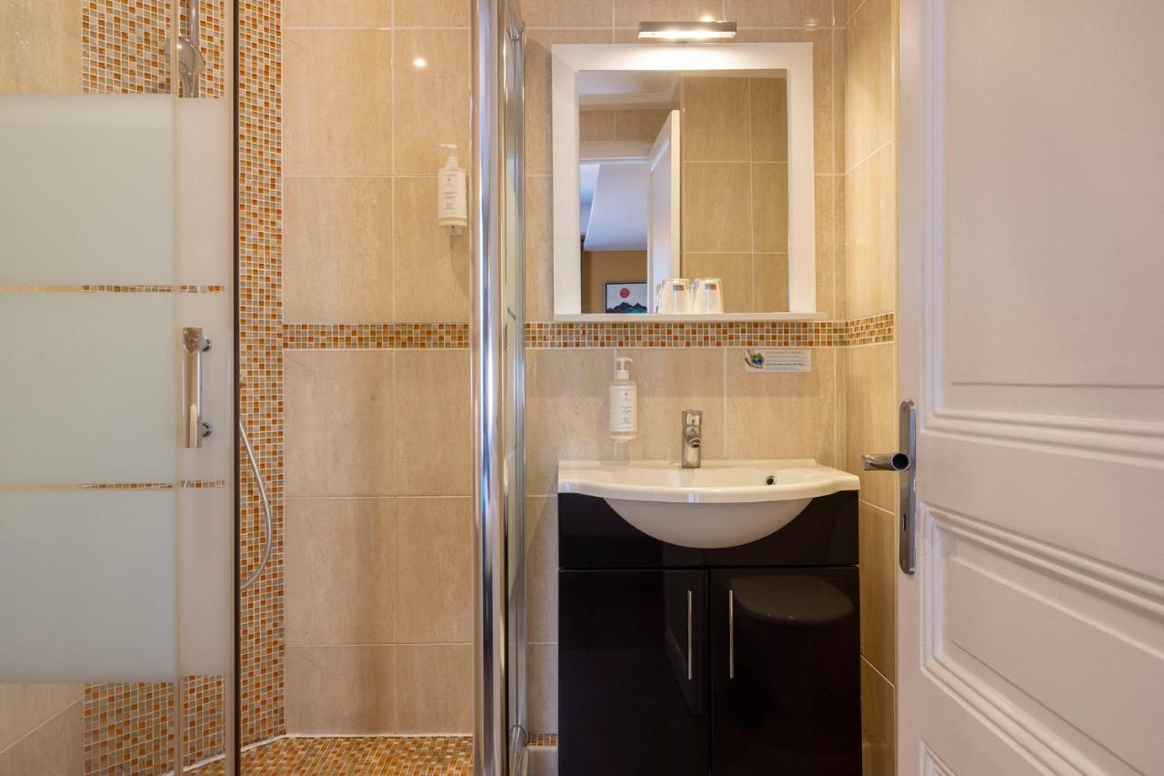 Hotel Chatillon Montparnasse